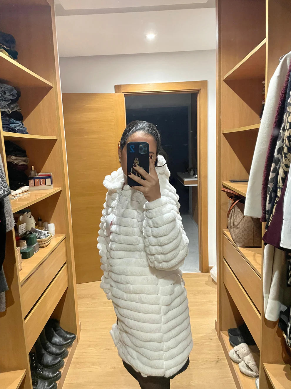 Manteau Fourrure bouffant